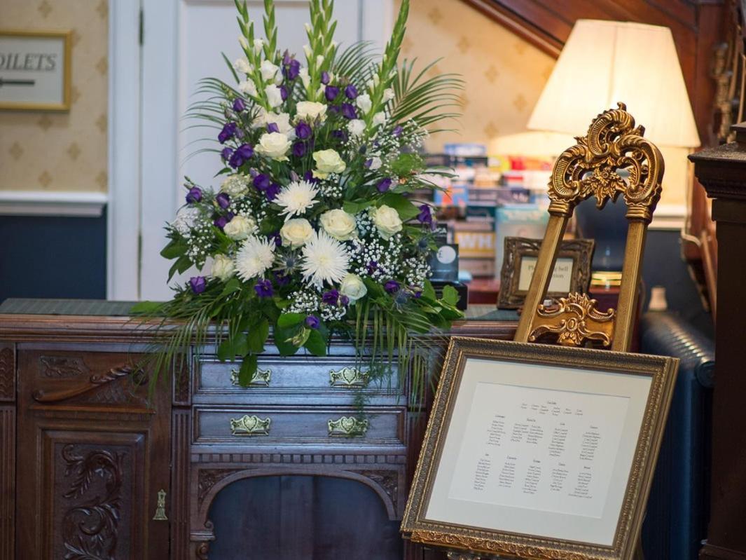 Kincaid House Hotel Milton of Campsie Bagian luar foto