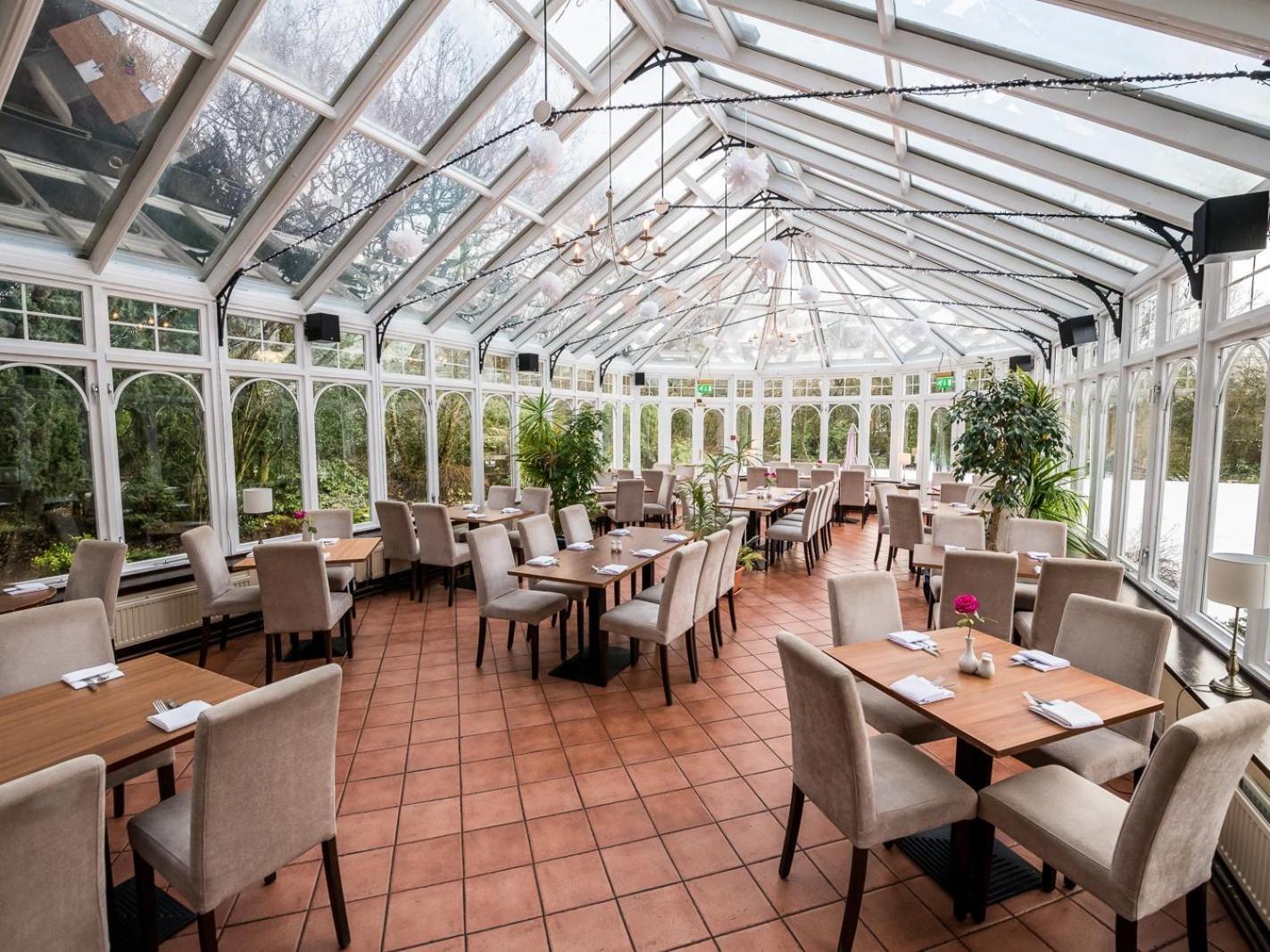 Kincaid House Hotel Milton of Campsie Bagian luar foto
